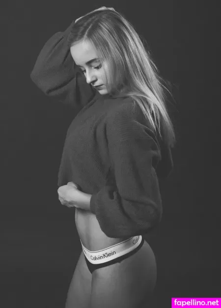 Sissie Loves It OnlyFans Thumbnail #Joz23AG6NG