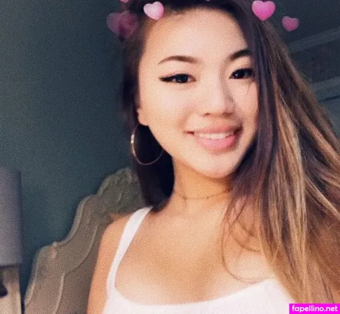 Sissiyangg OnlyFans Thumbnail #9CWvfWiTBM