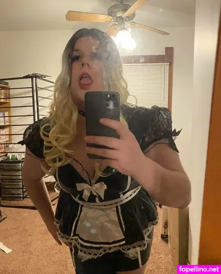 Sissy Erika001 OnlyFans Thumbnail #HGHZsrGufG