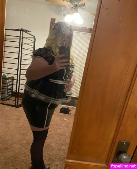 Sissy Erika001 OnlyFans Thumbnail #nB0kBQAplZ