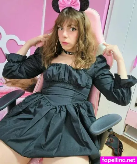 Sissy Joyce OnlyFans Thumbnail #XRzKfgkVTo