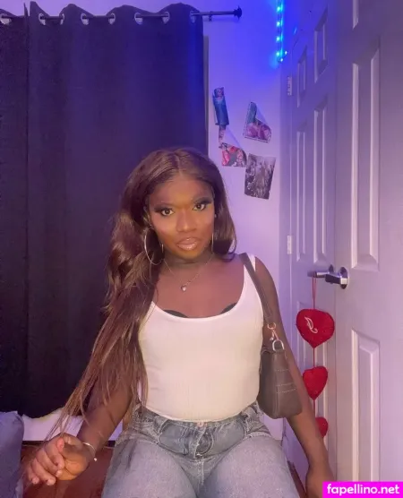 Sissy Serayah OnlyFans Thumbnail #6njr3LF307