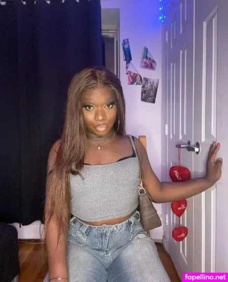 Sissy Serayah OnlyFans Thumbnail #I2VoxAhsOy