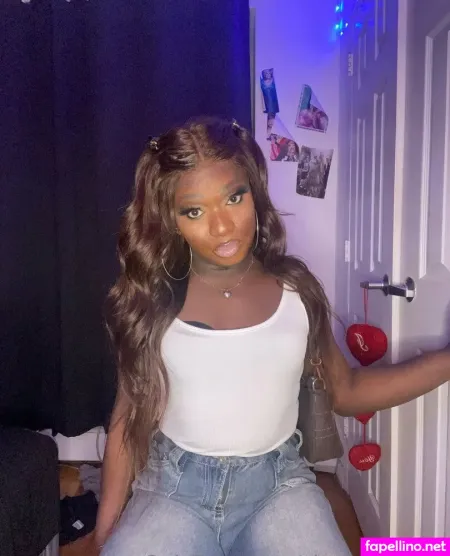 Sissy Serayah OnlyFans Thumbnail #J3Kizd7lFk