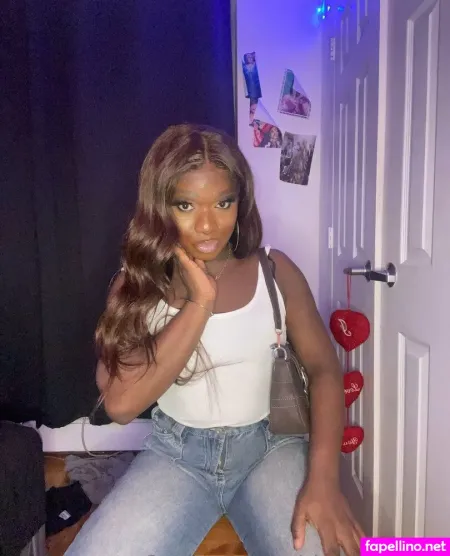 Sissy Serayah OnlyFans Thumbnail #Ya7KEP0wO0