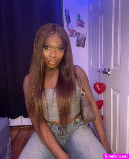 Sissy Serayah OnlyFans Thumbnail #j3uNKG05xR