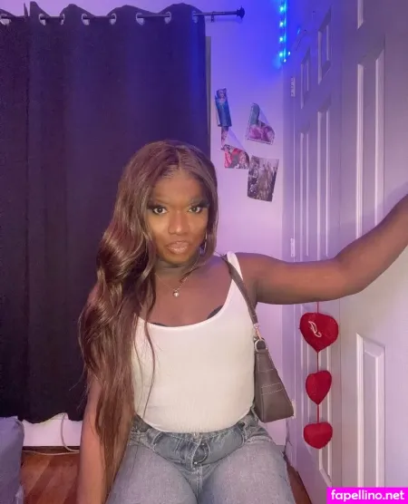 Sissy Serayah OnlyFans Thumbnail #n3wMnV3P3H