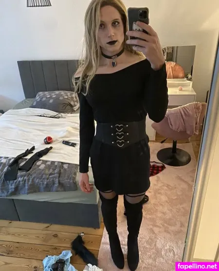 Sissyannie OnlyFans Thumbnail #YNZuDOBv4P