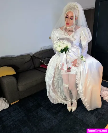 Sissybride Main Profile Photo