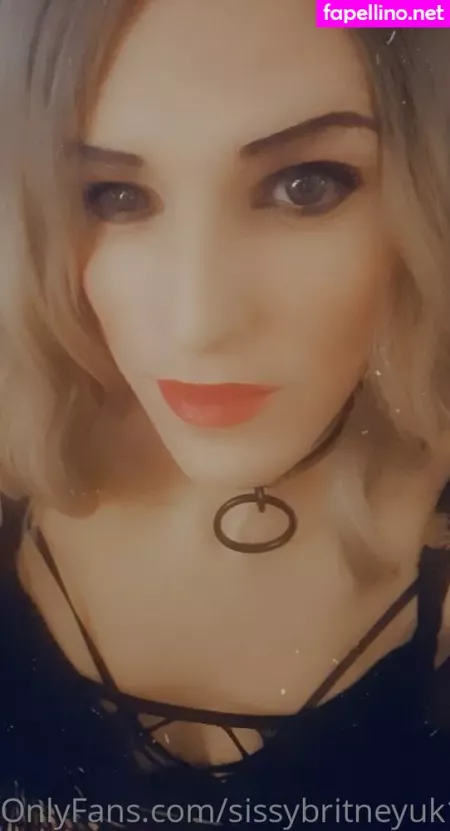 Sissybritneyuk1990 OnlyFans Thumbnail #0KqLY1ZonL