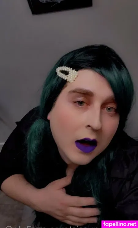 Sissynatalie12 OnlyFans Thumbnail #6Pn0jYHkmI
