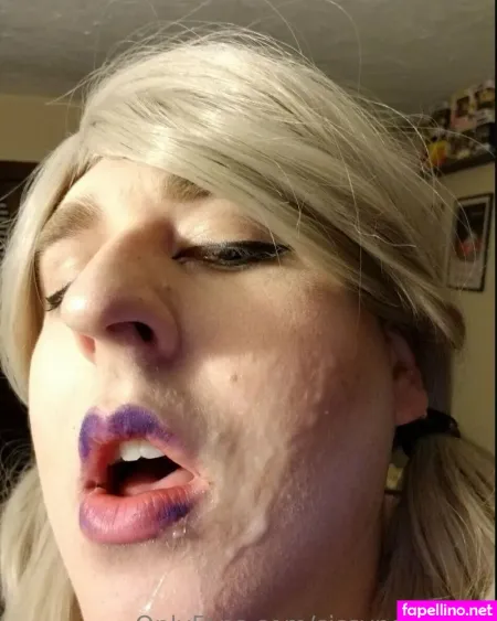 Sissynatalie12 OnlyFans Thumbnail #7J3Z23FyP9