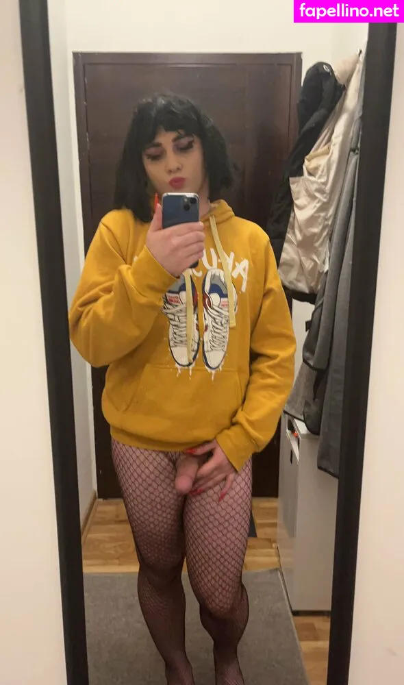 Valerie_sissy, Valerielittles1, sissyvalerie69 Nude Leaked OnlyFans Photo #4911xBWCno