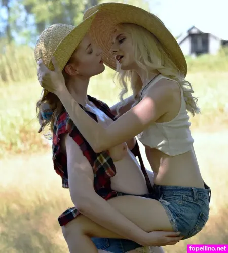 Sister Cait OnlyFans Thumbnail #f2jxLN355N