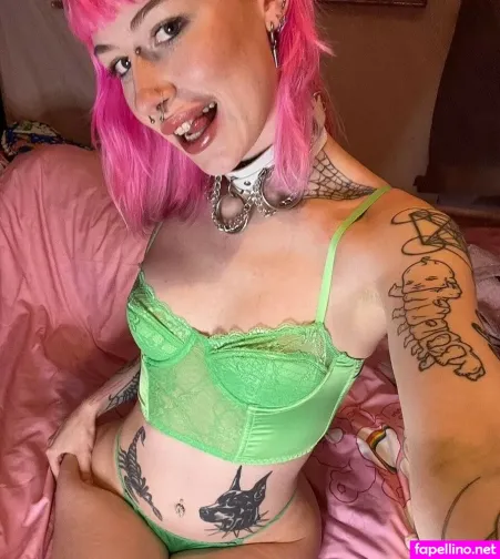 Sisterwhippy OnlyFans Thumbnail #TwMTF7AAy9