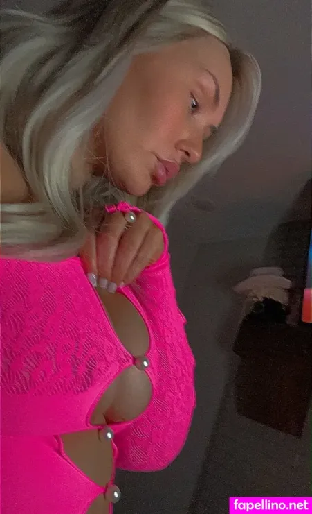 Sixepm OnlyFans Thumbnail #C1pjRt4jLt