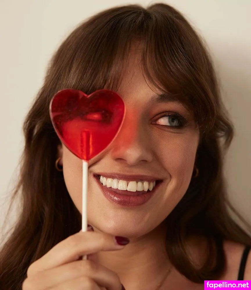 Sixtine, sixtinerouyre Nude Leaked OnlyFans Photo #04XIgDvkof