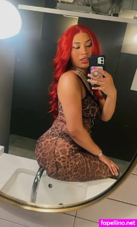 Sixxxstarz OnlyFans Thumbnail #g7zjmPCCO5