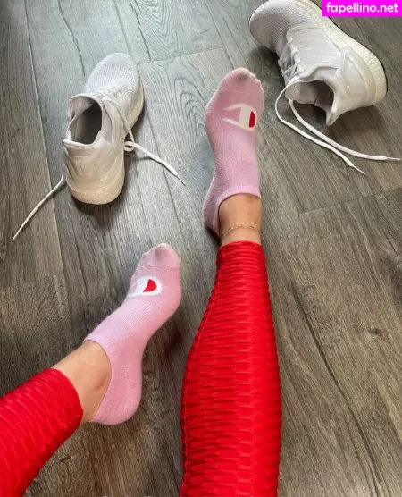 Size10solemates OnlyFans Thumbnail #GmYTFpHSCa