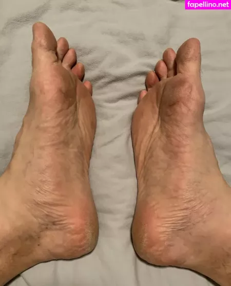 Size16feet OnlyFans Thumbnail #cVHQacnOb9