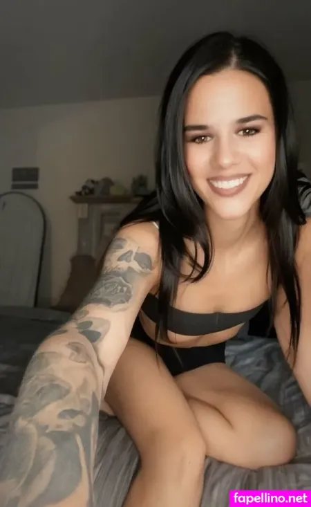 Sizzle Sarah OnlyFans Thumbnail #FkPXHIe1Zs