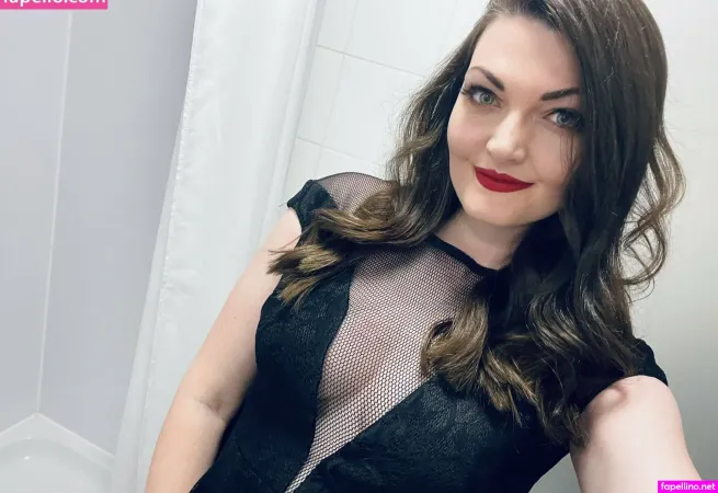 Sizzsarz OnlyFans Thumbnail #50UolFFPKu