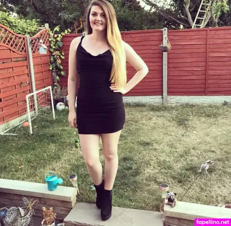 Sizzsarz OnlyFans Thumbnail #j50onh5Ew7