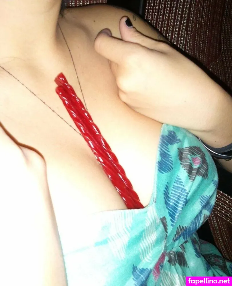 meowmixpls Nude Leaked OnlyFans Photo #6CNrHHingA