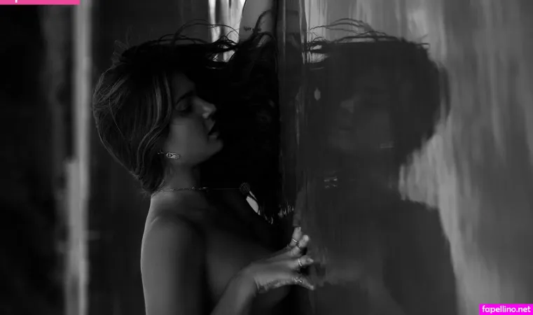 Sjana Elise Earp OnlyFans Thumbnail #1466XtEBFB