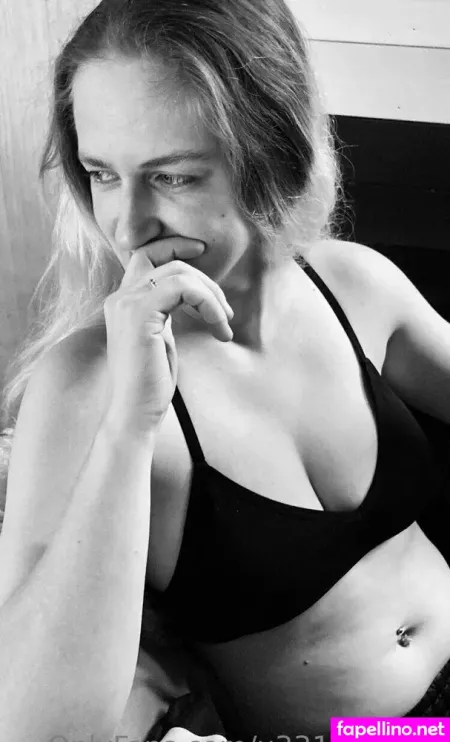 Sjenerteida OnlyFans Thumbnail #wbIRoEZreJ
