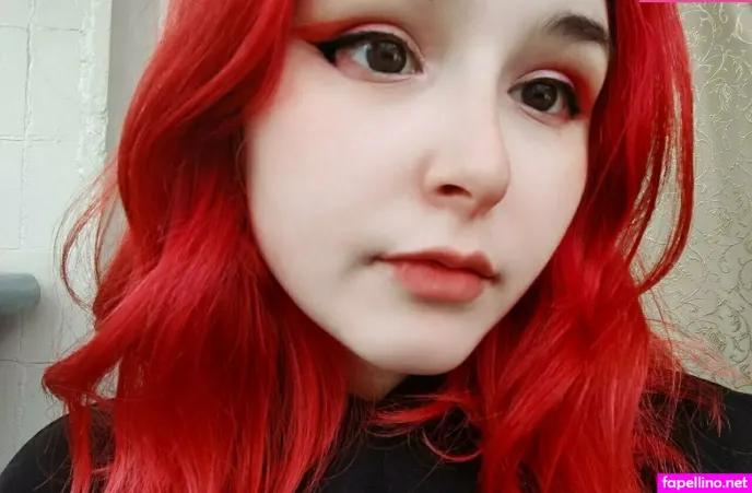 Skarleeet OnlyFans Thumbnail #b2JRvxCasf