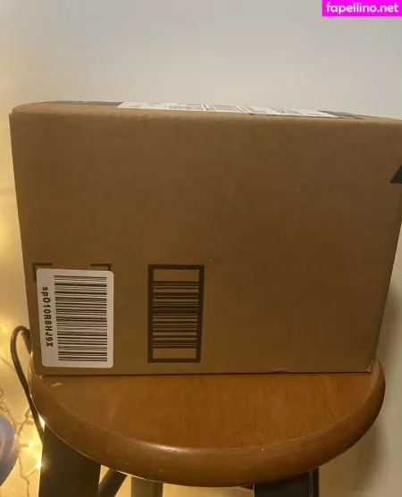 Skarlett Ivy OnlyFans Thumbnail #OO0ojO99Zq