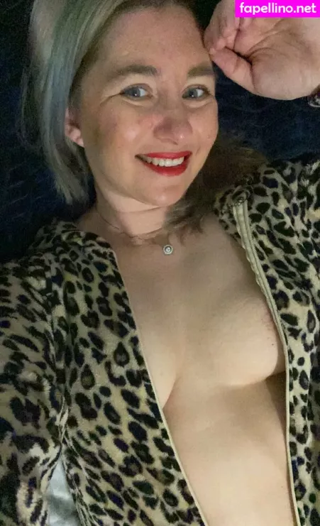 Skarlett Ivy OnlyFans Thumbnail #WrD474tUHW