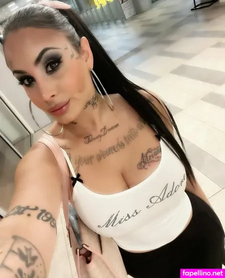 Skarlette Nikole OnlyFans Thumbnail #3CMhmLx34v