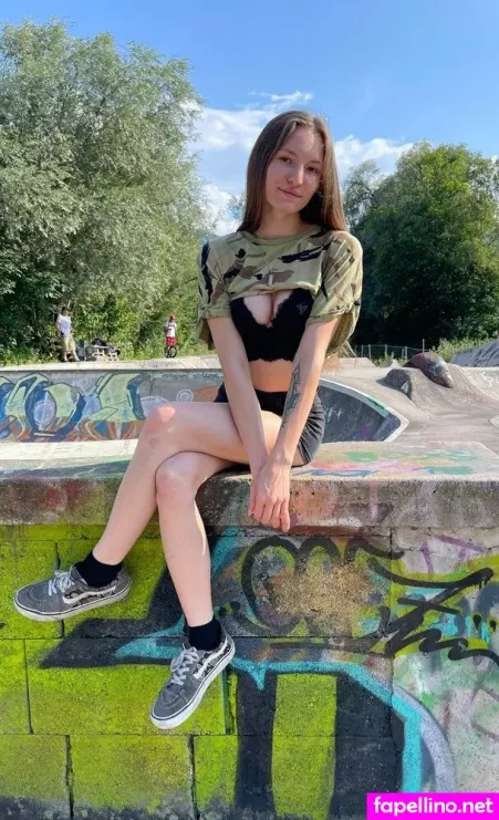 Skaterbae OnlyFans Thumbnail #nMGN5ZchPQ