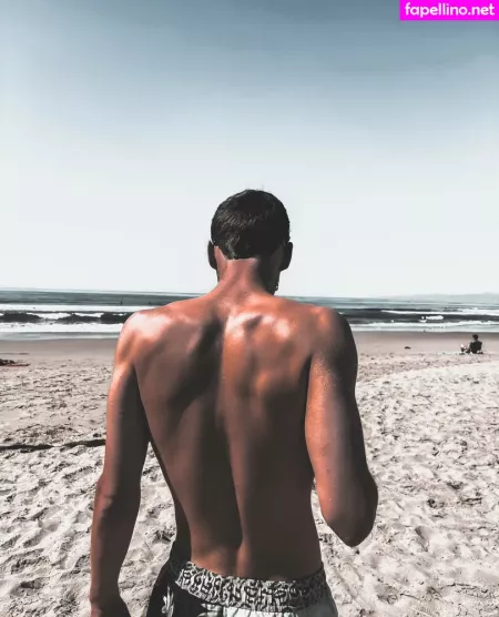 Skaterrboi OnlyFans Thumbnail #2Cz9BfonSI
