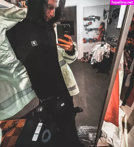 Skaterrboi OnlyFans Thumbnail #qJYpD6Gi5c