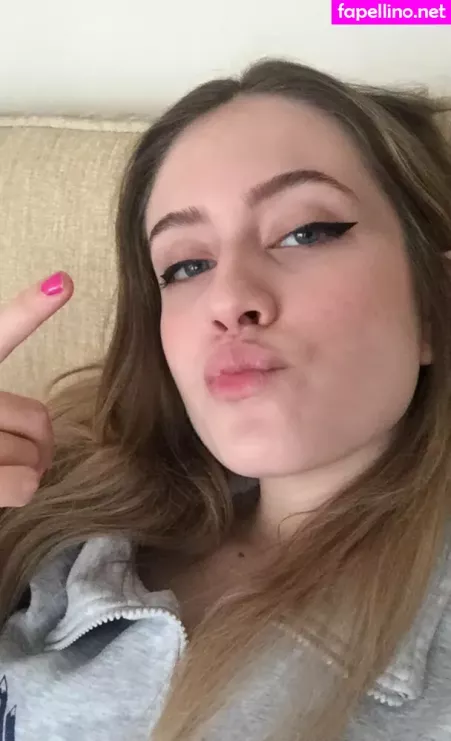 Skeeterre OnlyFans Thumbnail #g8Flj6BmHw