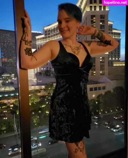 Skeletons Twin OnlyFans Thumbnail #1kEuQuwu2s