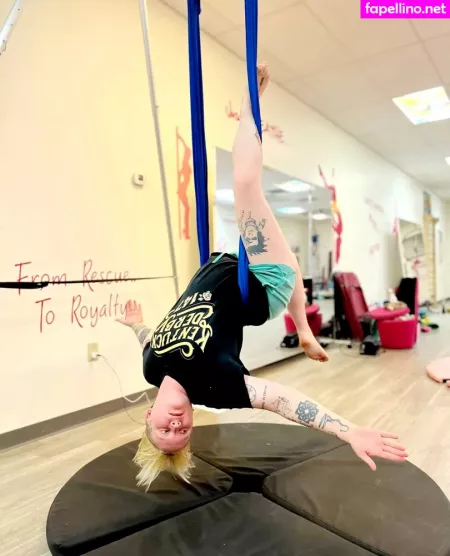 Skeletons Twin OnlyFans Thumbnail #LaIabMk8El