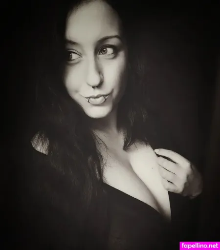 Skelli OnlyFans Thumbnail #Bx11FBKuSF