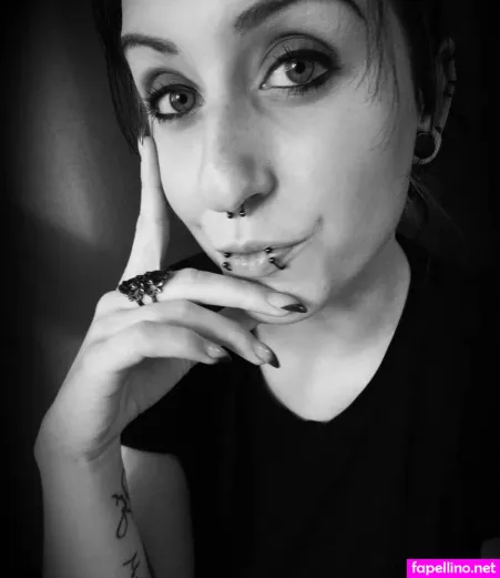 Skelli OnlyFans Thumbnail #Gz0yAR8Kp7