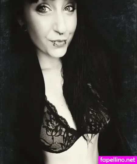 Skelli OnlyFans Thumbnail #h6uDTSUHQl