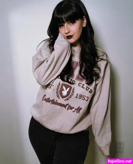 Skicksgonewild OnlyFans Thumbnail #zDWrmS96So