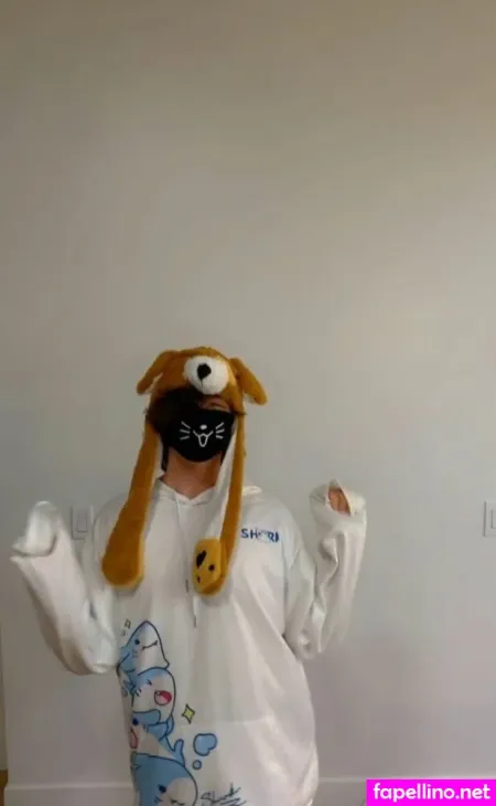 Skiepuppyboy OnlyFans Thumbnail #8ABuJZL614