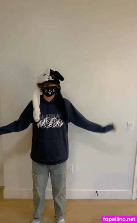 Skiepuppyboy OnlyFans Thumbnail #hMAN1iySfk