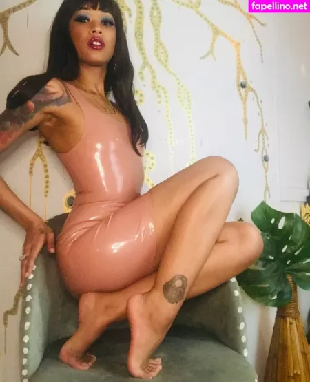 Skindiamond OnlyFans Thumbnail #9eETAj1bQC