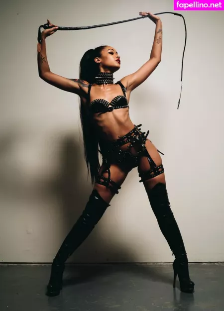 Skindiamond OnlyFans Thumbnail #Rt5ncwCBzK