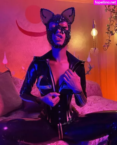 Skindiamond OnlyFans Thumbnail #TyLaURqT3z