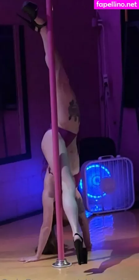 Skinnyblondechick123 OnlyFans Thumbnail #1K5Wz2rDjz